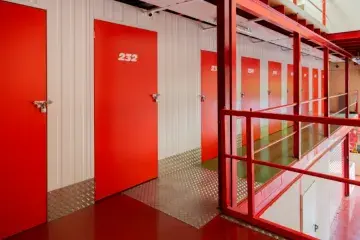 Alquiler de trasteros en Gipuzkoa: espacios flexibles y seguros para tus pertenencias personales o empresariales.